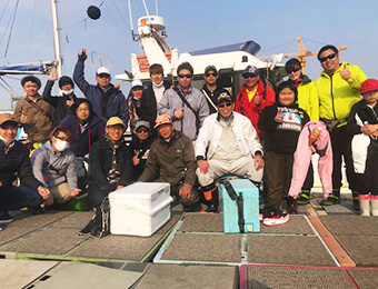 恒例のアジ釣り大会